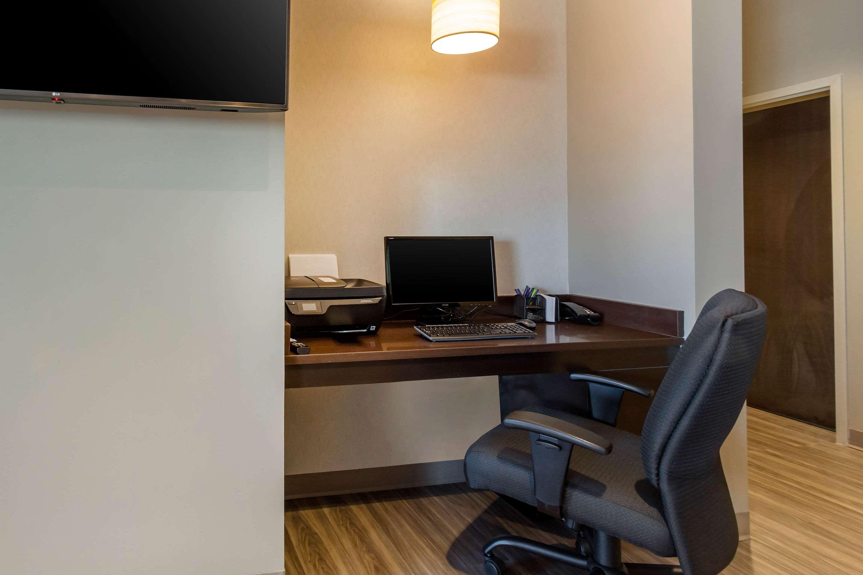Sleep Inn & Suites Tampa South Экстерьер фото
